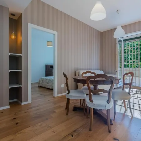 Appartement Guesthost - With Terrace 10 Min Walk From Piazza Santo Stefano *
