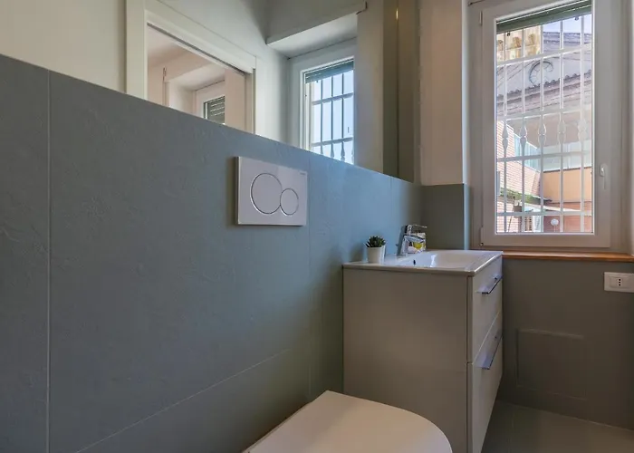 Guesthost - With Terrace 10 Min Walk From Piazza Santo Stefano Apartamento *